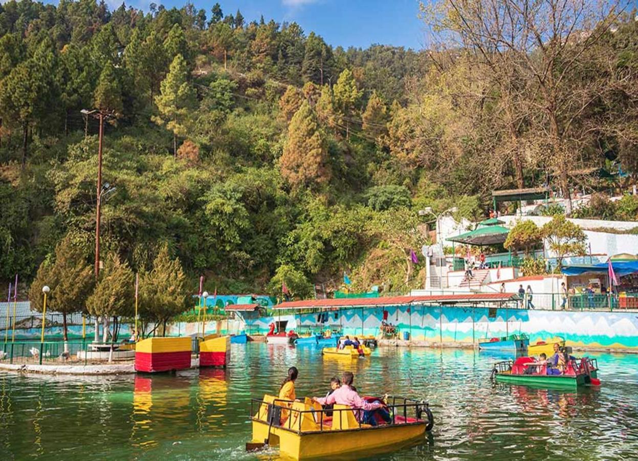 Madhuban Sarovar Portico Мусори Екстериор снимка
