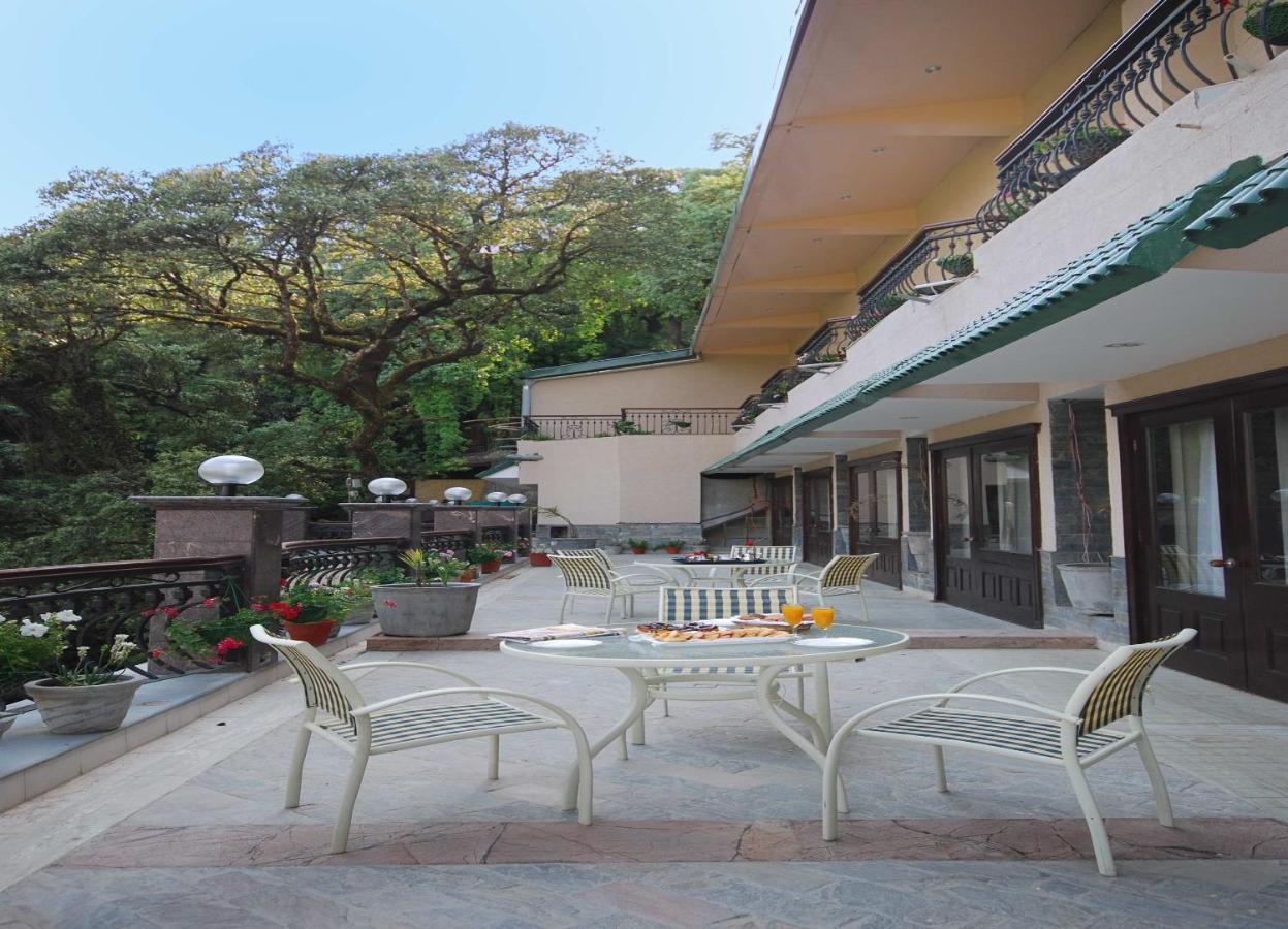 Madhuban Sarovar Portico Мусори Екстериор снимка