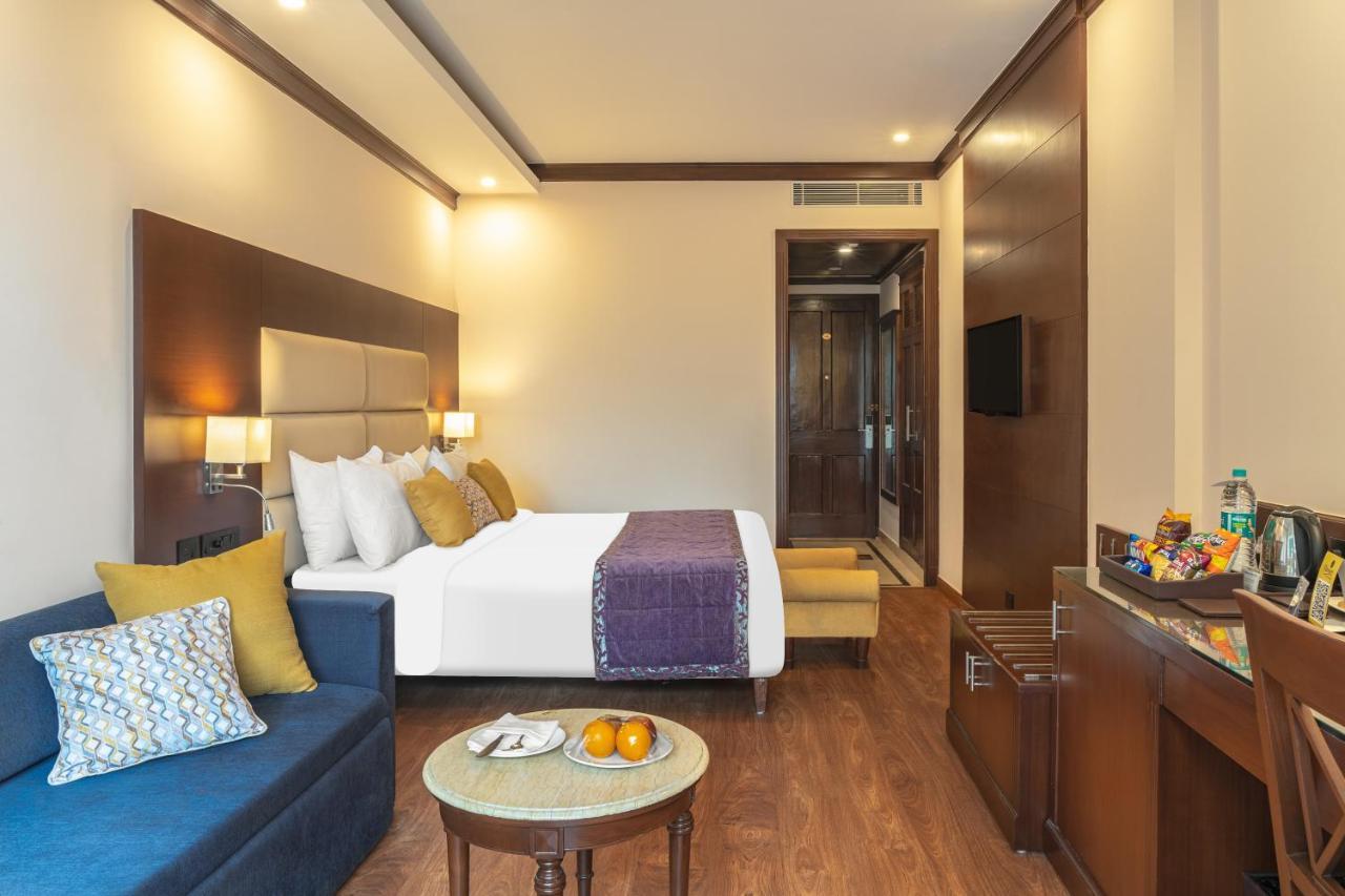 Madhuban Sarovar Portico Мусори Екстериор снимка